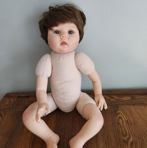 Kaydora Reborn Lifelike Baby Doll 20" Fabric‎ Body Brown Hair Blue Eyes EUC